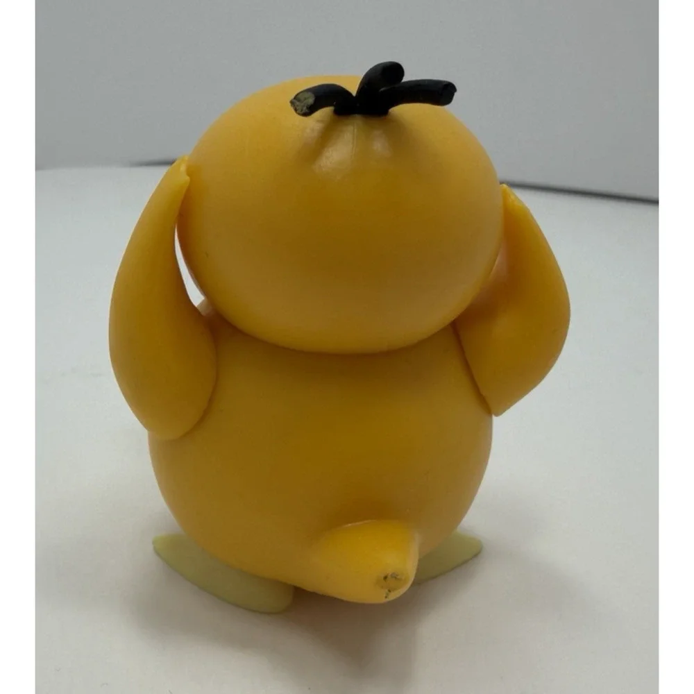 Pokemon Psyduck Battle Figure - 3 inch Articulated Battle Figure